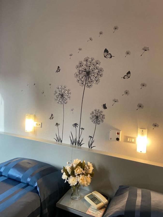 פיסטויה Hotel Milano מראה חיצוני תמונה