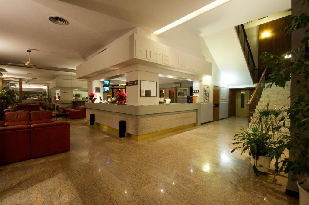 פיסטויה Hotel Milano מראה חיצוני תמונה